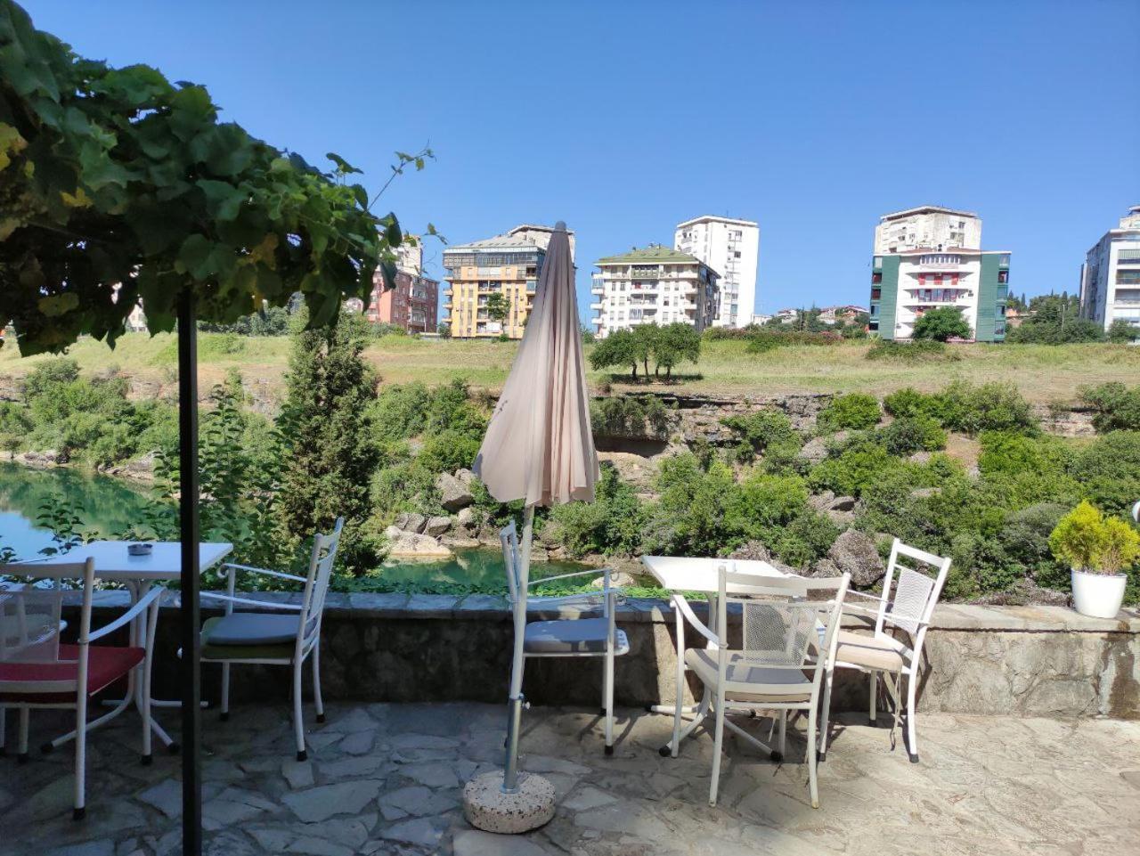 Hotel Ambasador Podgorica Exterior photo